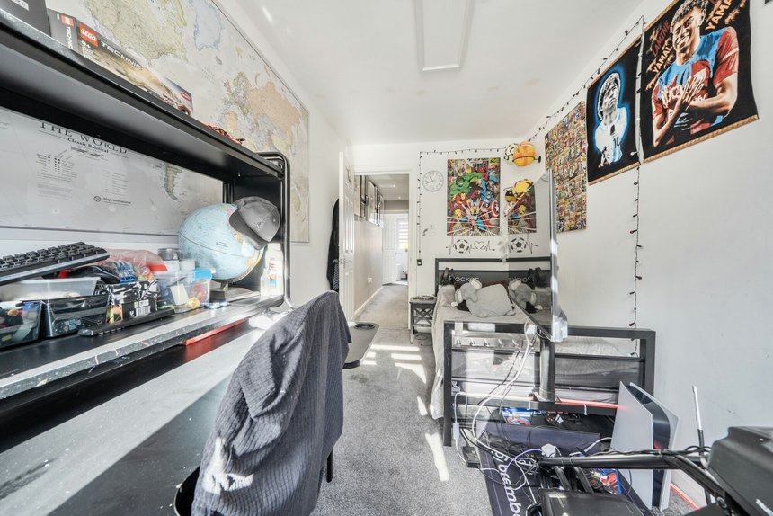 for sale laughton road london 25220 - Gibbs Gillespie