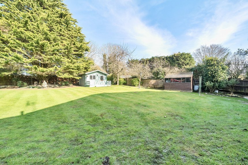for sale eastglade london 25372 - Gibbs Gillespie