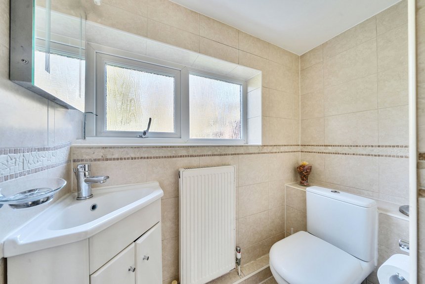 for sale eastglade london 25372 - Gibbs Gillespie