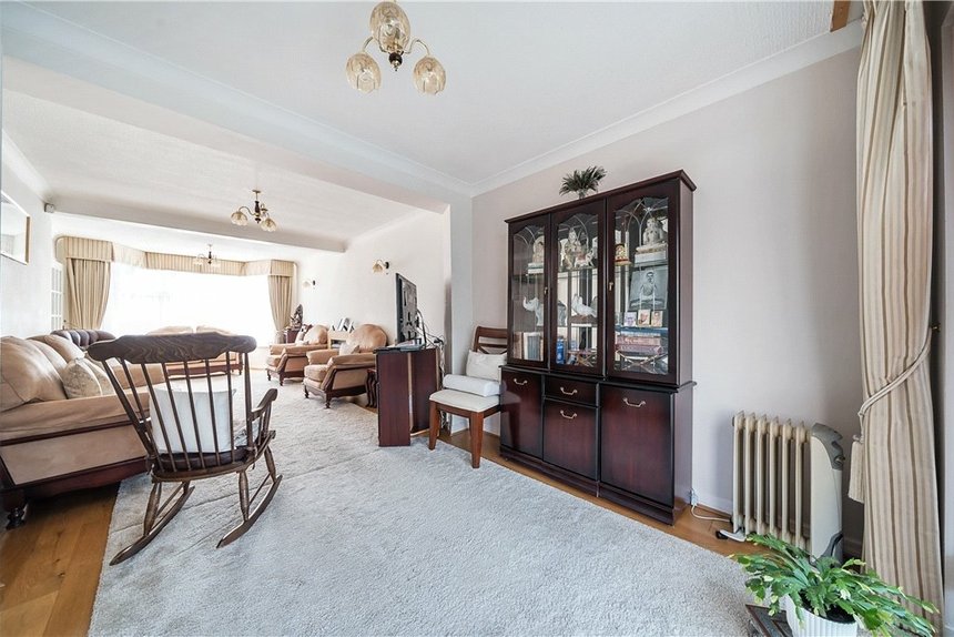 for sale broadcroft avenue london 25417 - Gibbs Gillespie