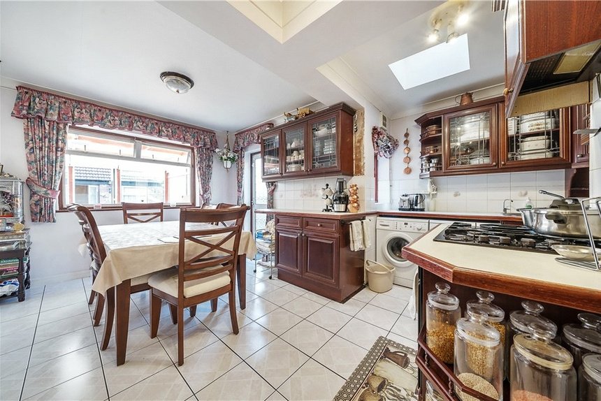 for sale broadcroft avenue london 25417 - Gibbs Gillespie