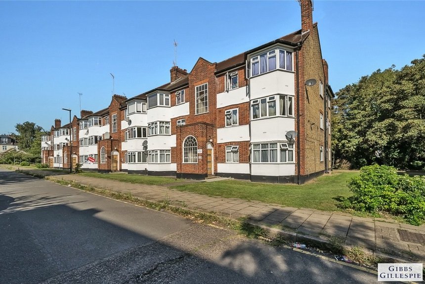 for sale high mead london 25618 - Gibbs Gillespie