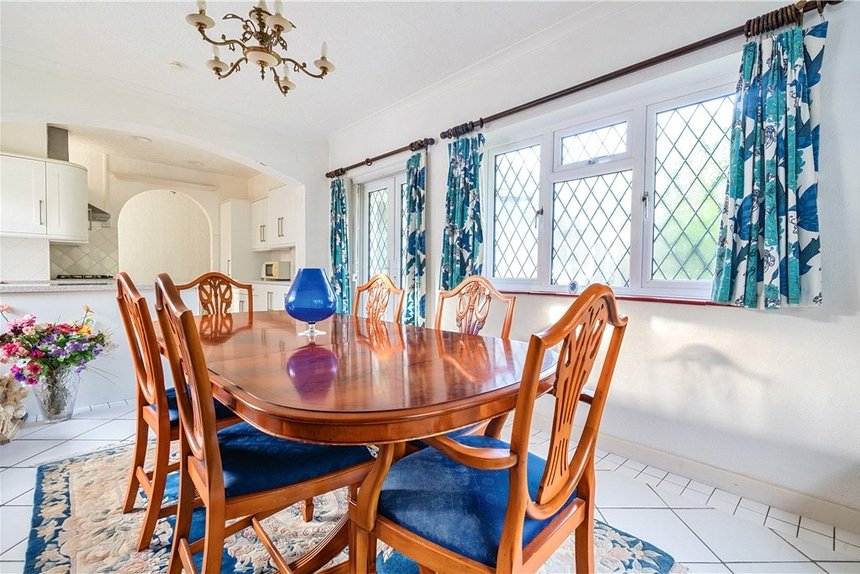 sold middle road london 25625 - Gibbs Gillespie