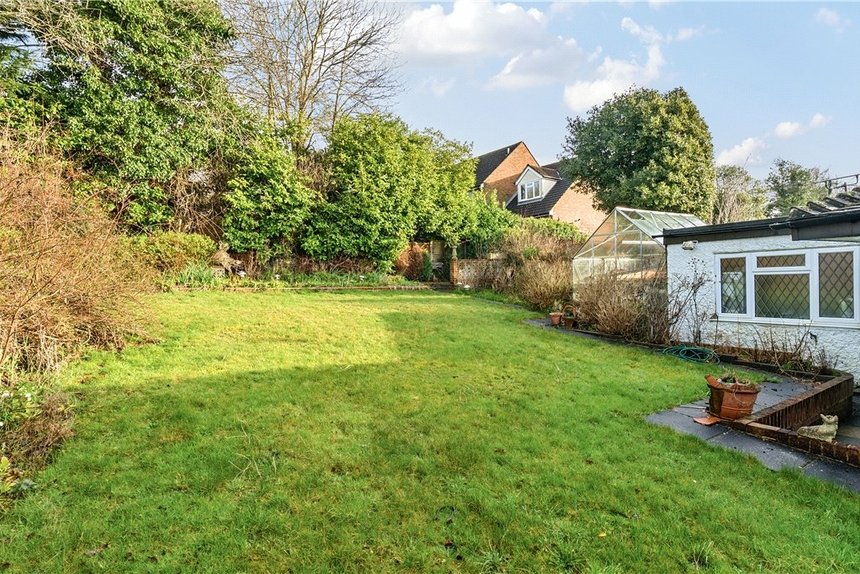 sold middle road london 25625 - Gibbs Gillespie