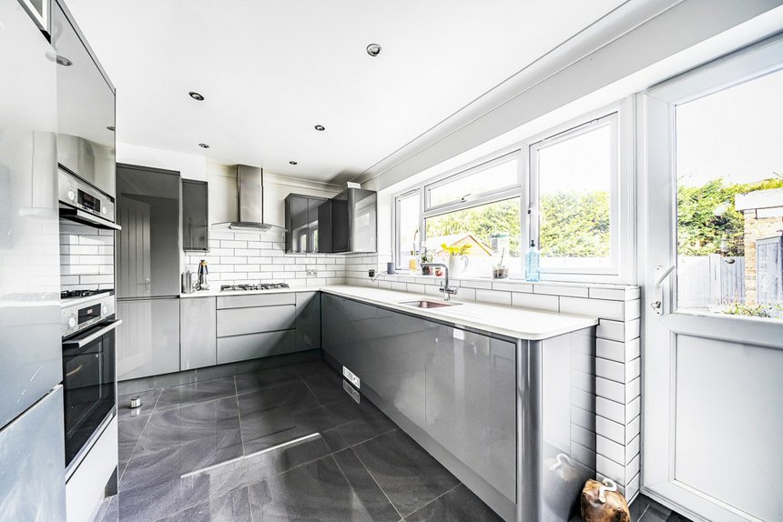 sold breakspear road north london 25682 - Gibbs Gillespie