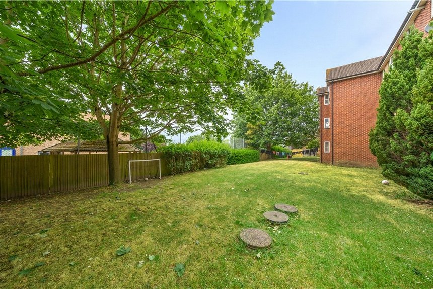 for sale lime close london 25884 - Gibbs Gillespie