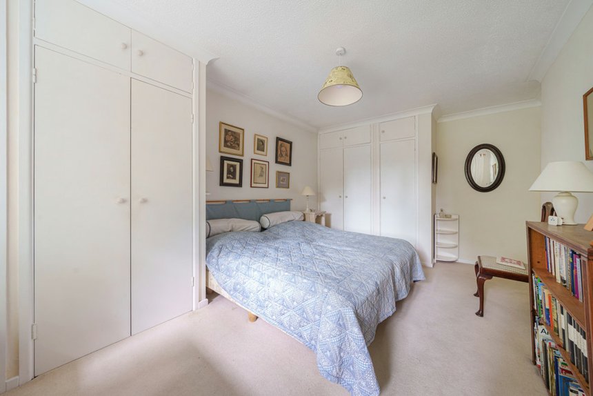 sold orchehill rise london 25933 - Gibbs Gillespie