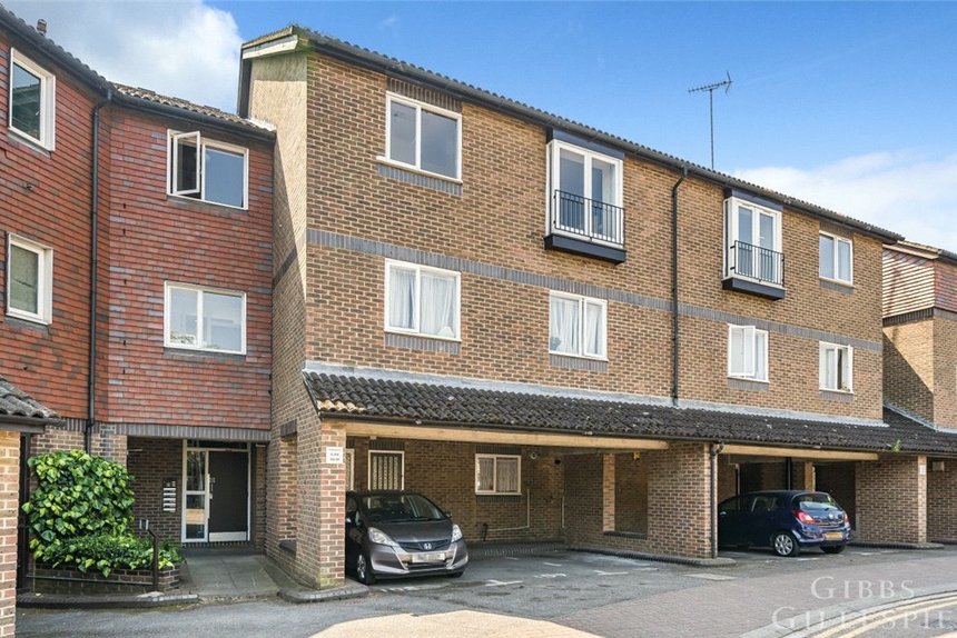 for sale abbeyfields close london 25999 - Gibbs Gillespie