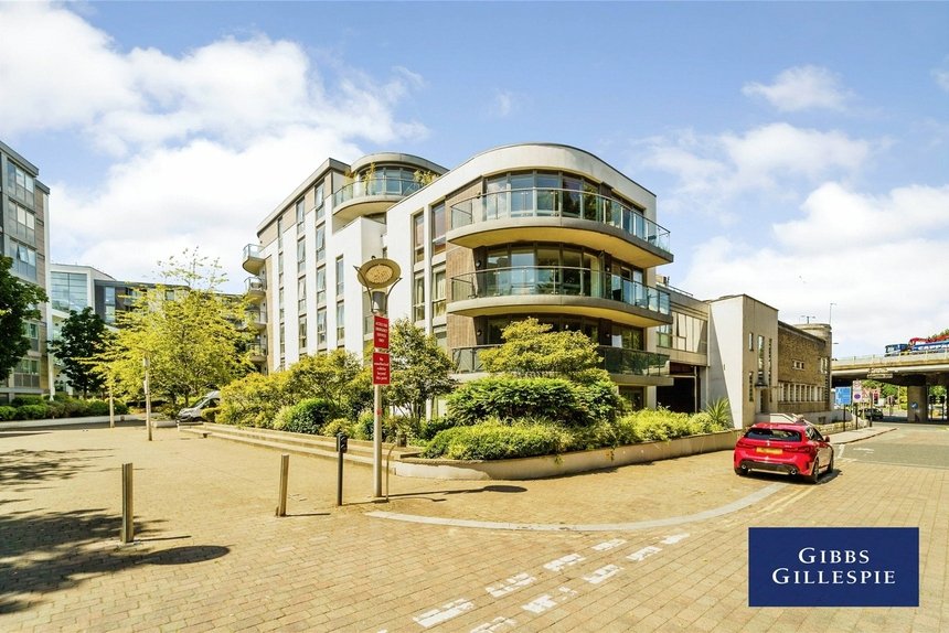 under offer clayponds lane london 26342 - Gibbs Gillespie