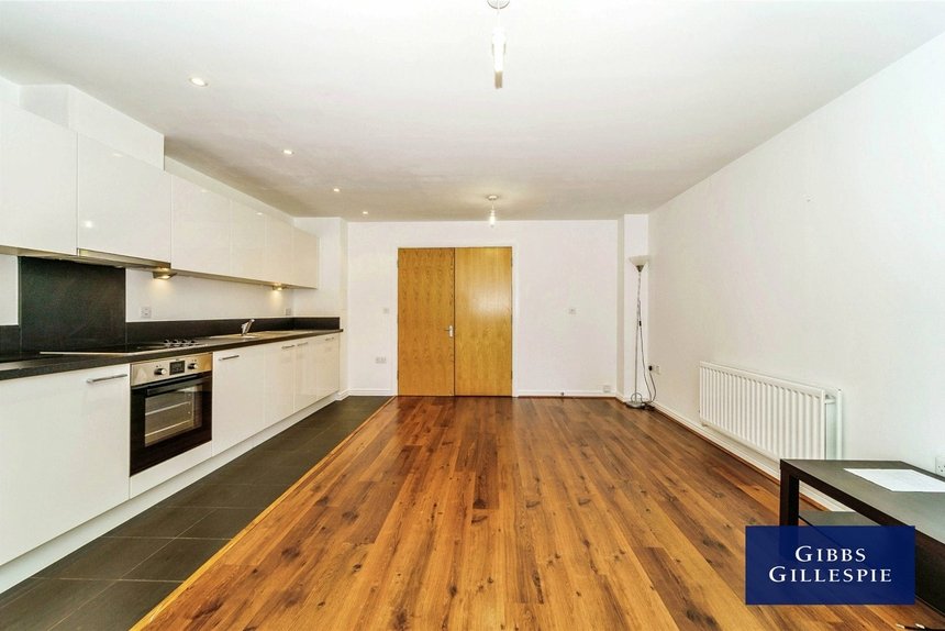 under offer clayponds lane london 26342 - Gibbs Gillespie