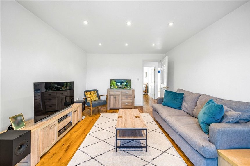 for sale gurnell grove london 26460 - Gibbs Gillespie
