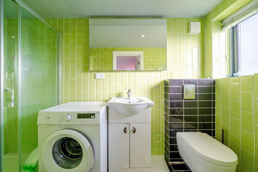 for sale hartland drive london 26511 - Gibbs Gillespie