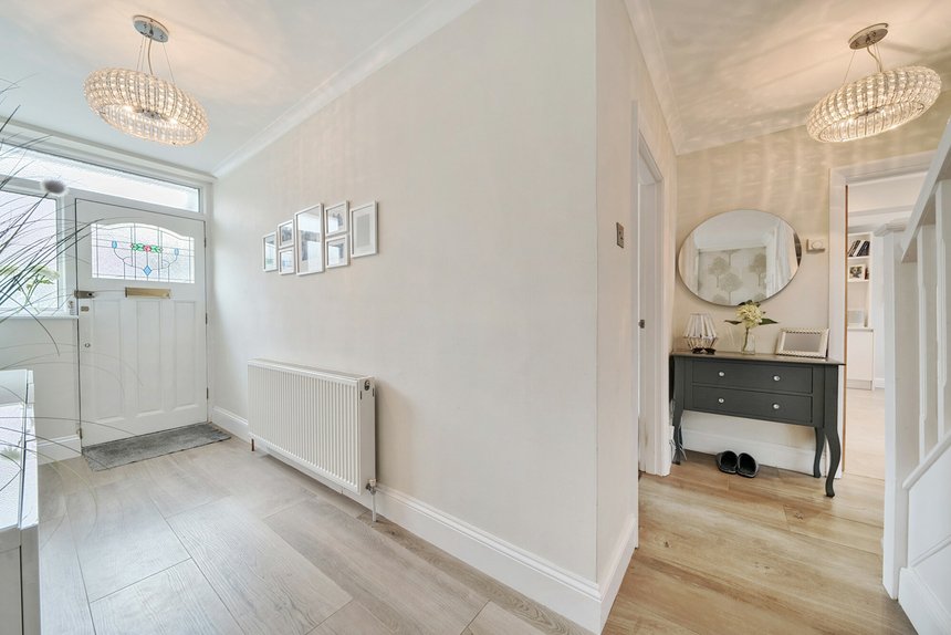 sold hillcroft crescent london 26913 - Gibbs Gillespie