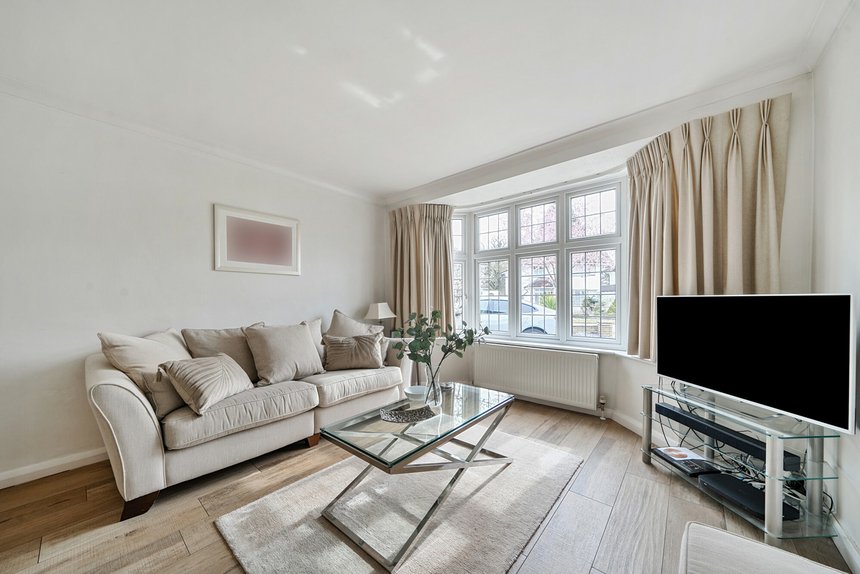 sold hillcroft crescent london 26913 - Gibbs Gillespie