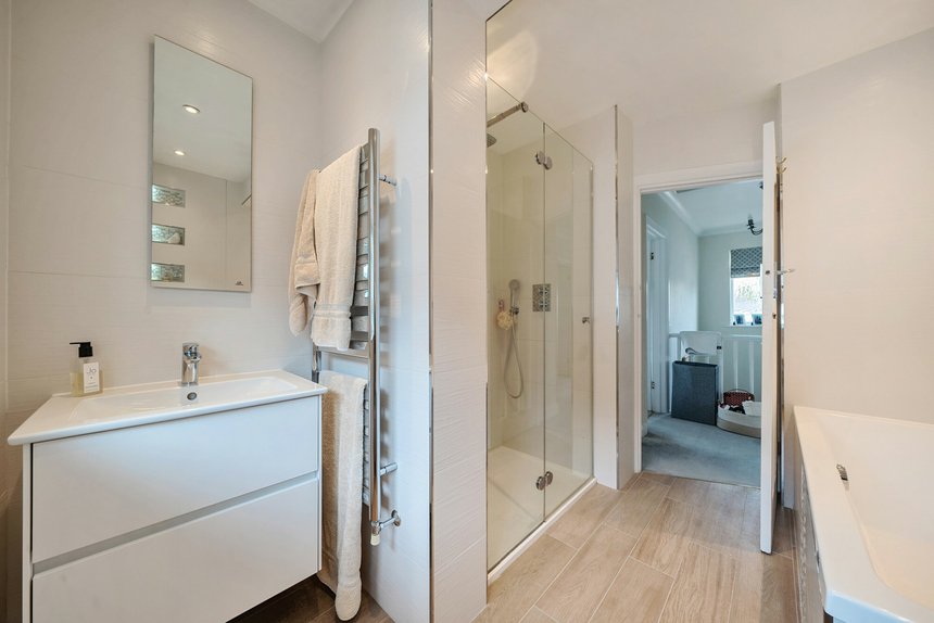 sold hillcroft crescent london 26913 - Gibbs Gillespie