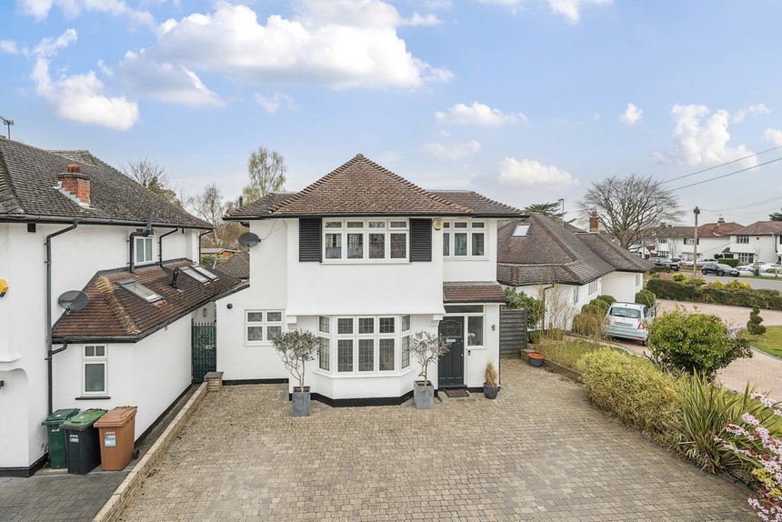 sold hillcroft crescent london 26913 - Gibbs Gillespie