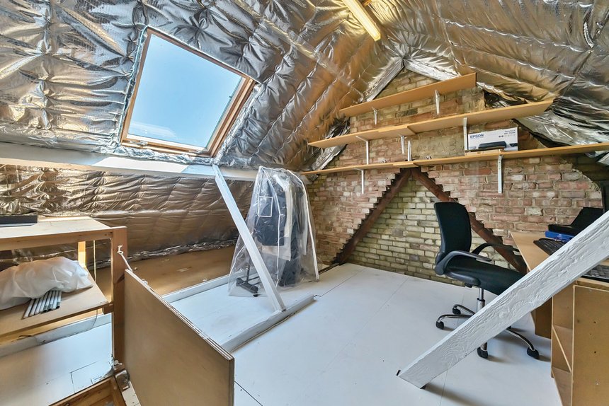 for sale hallowell road london 27006 - Gibbs Gillespie