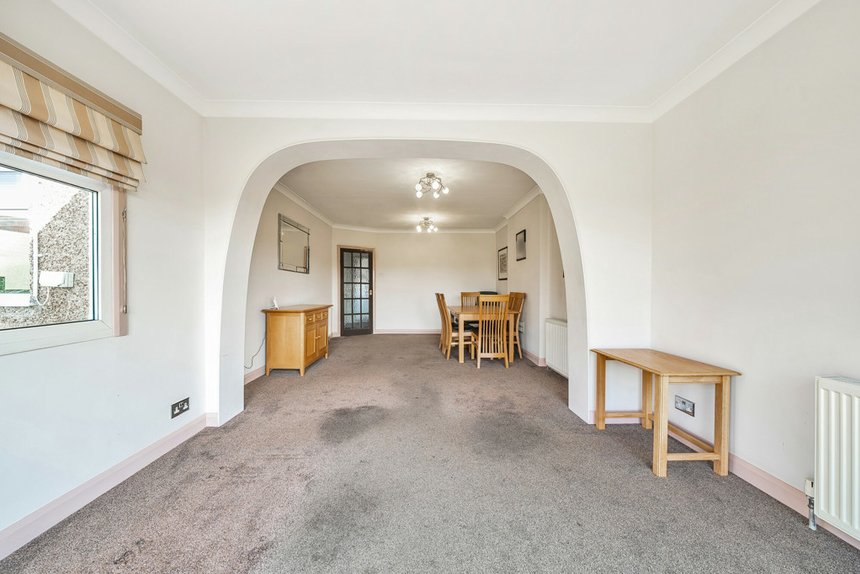 under offer herlwyn avenue london 27468 - Gibbs Gillespie