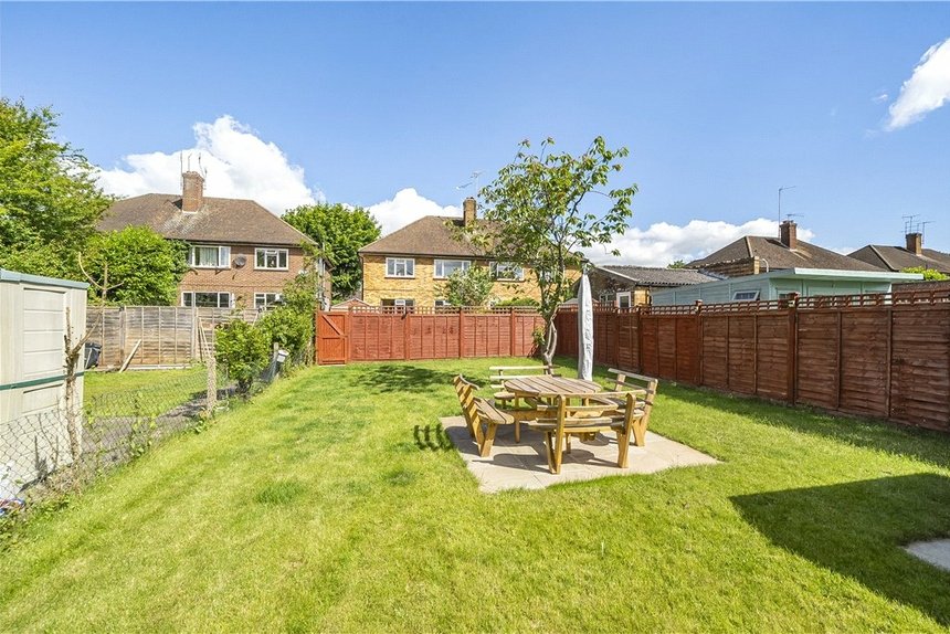 for sale chamberlain way london 27735 - Gibbs Gillespie