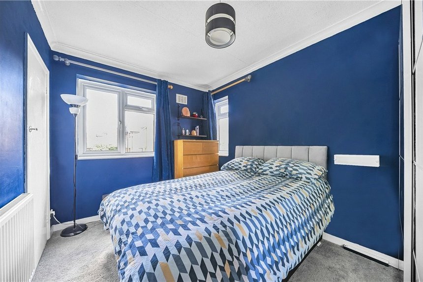 for sale chamberlain way london 27735 - Gibbs Gillespie