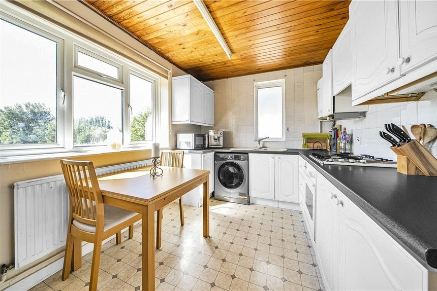 for sale chamberlain way london 27735 - Gibbs Gillespie