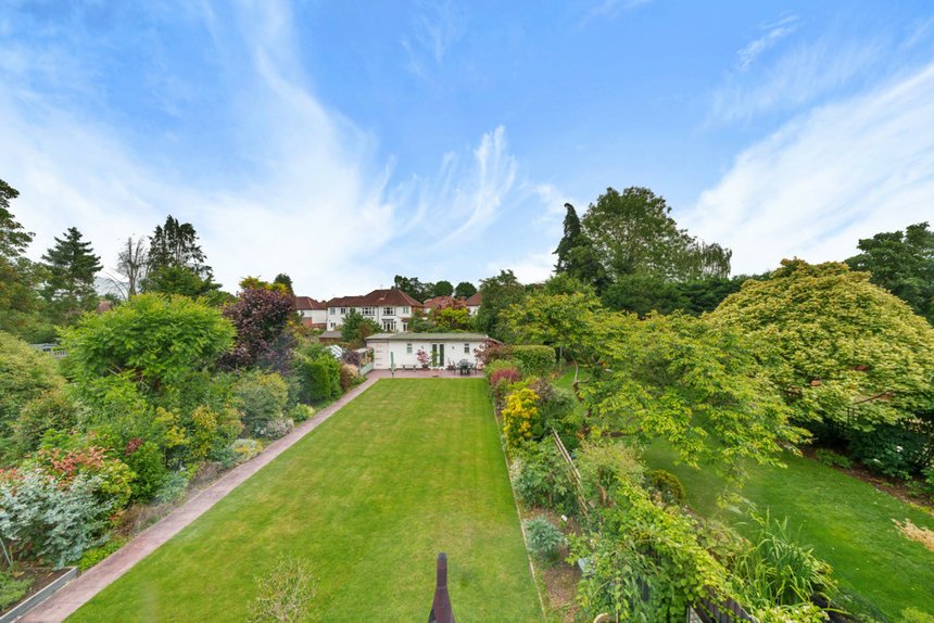 sold st. lawrence drive london 27923 - Gibbs Gillespie