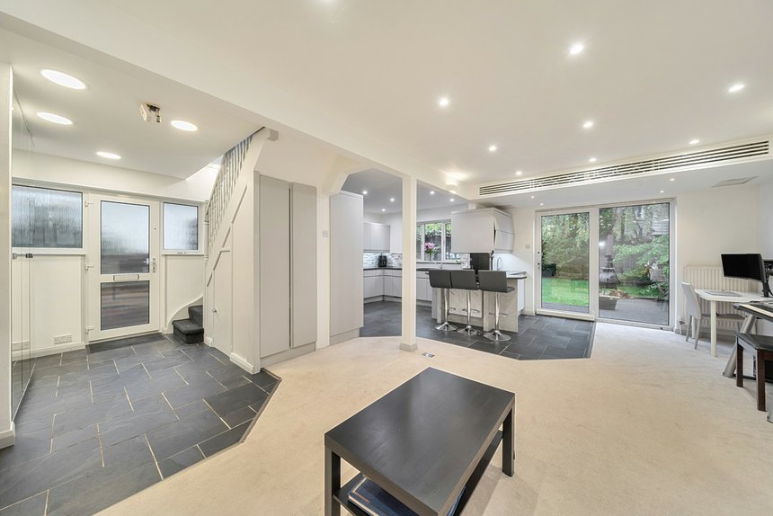 for sale downs avenue london 28773 - Gibbs Gillespie