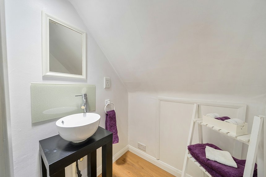 for sale downs avenue london 28773 - Gibbs Gillespie