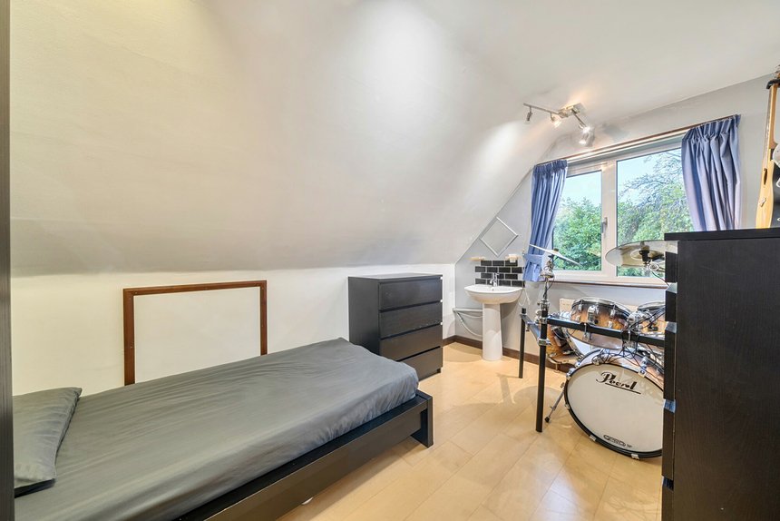 for sale downs avenue london 28773 - Gibbs Gillespie