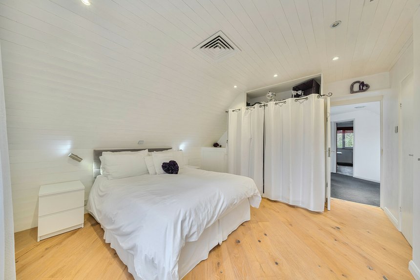 for sale downs avenue london 28773 - Gibbs Gillespie