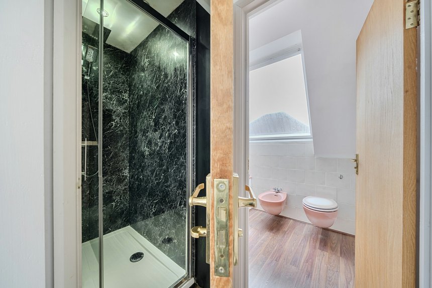 for sale downs avenue london 28773 - Gibbs Gillespie