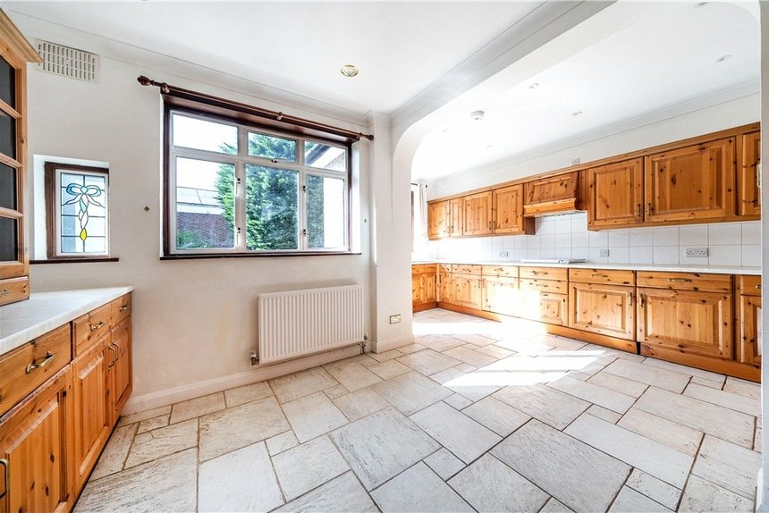 for sale hereford gardens london 28972 - Gibbs Gillespie