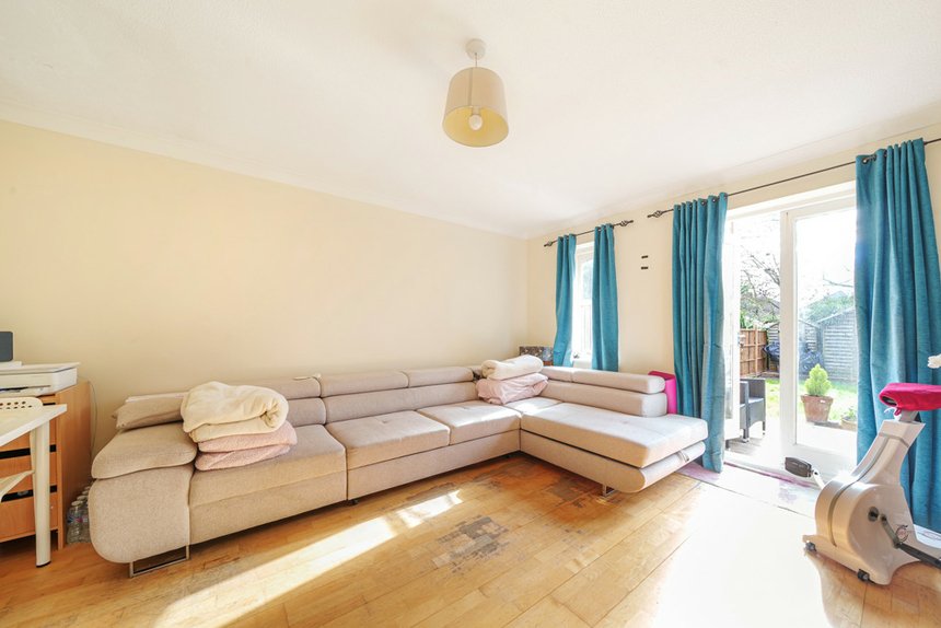 for sale oakcroft close london 28989 - Gibbs Gillespie