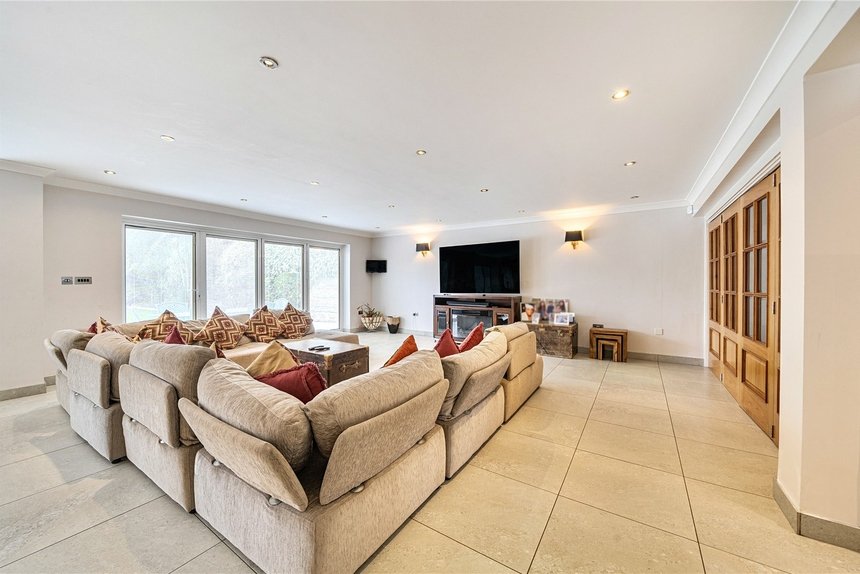 for sale the drive london 29186 - Gibbs Gillespie