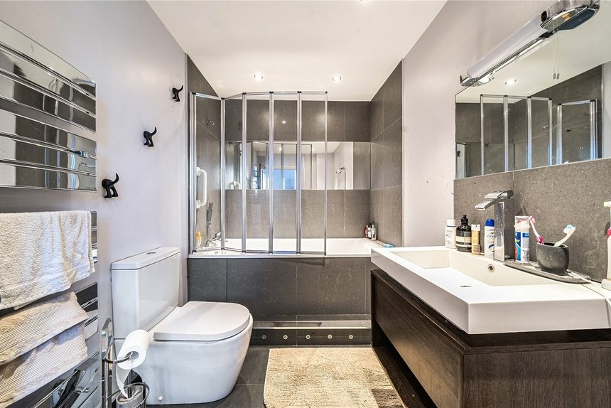 for sale the drive london 29186 - Gibbs Gillespie