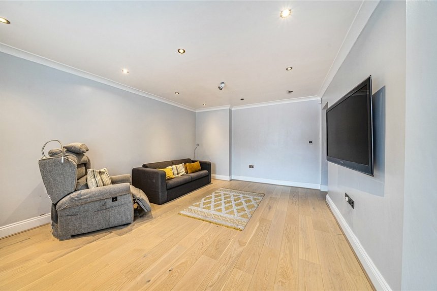 for sale the drive london 29186 - Gibbs Gillespie