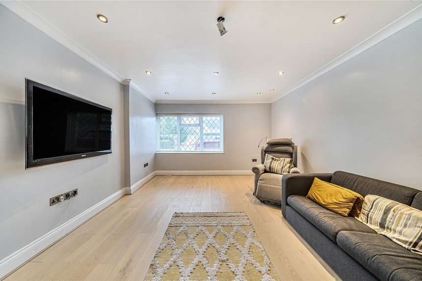 for sale the drive london 29186 - Gibbs Gillespie