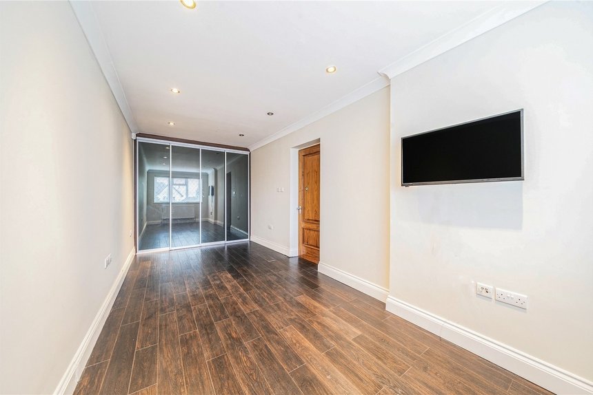 for sale the drive london 29186 - Gibbs Gillespie