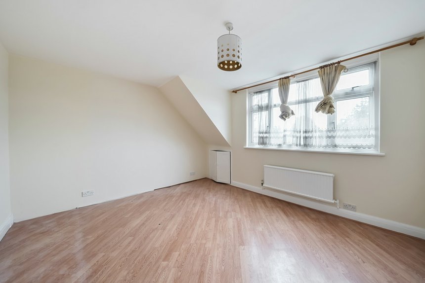 for sale hillcroft avenue london 29282 - Gibbs Gillespie