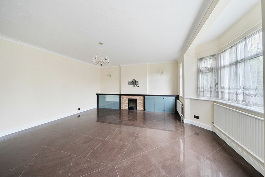 for sale hillcroft avenue london 29282 - Gibbs Gillespie