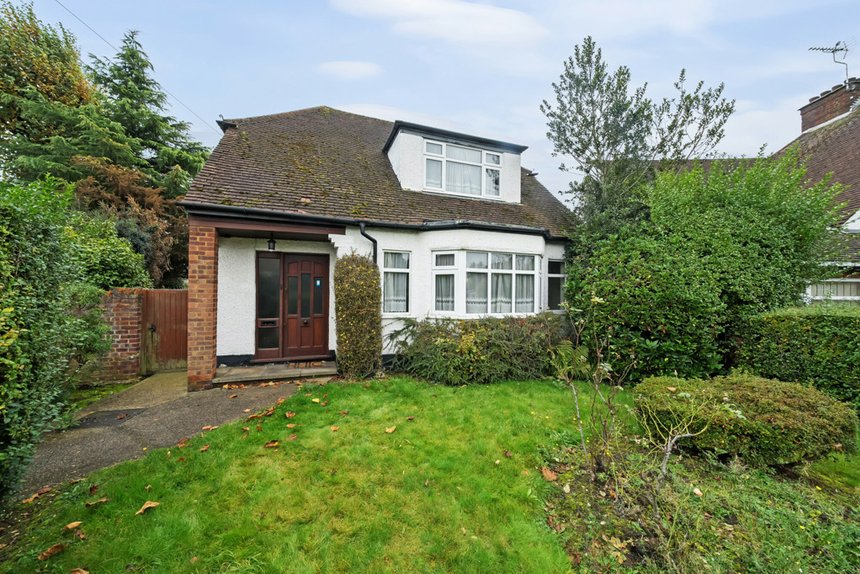 for sale hillcroft avenue london 29282 - Gibbs Gillespie