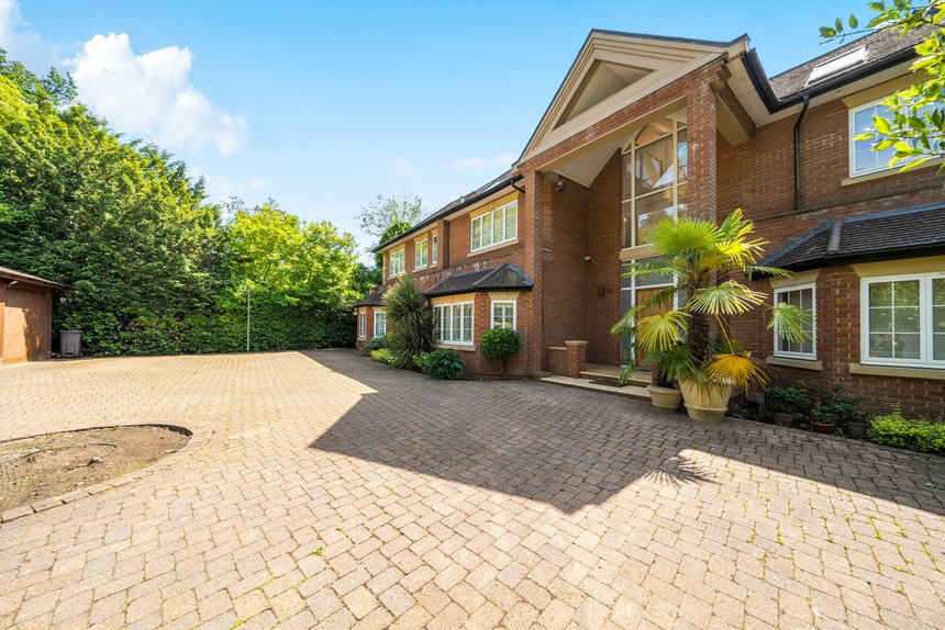 for sale the common london 29389 - Gibbs Gillespie
