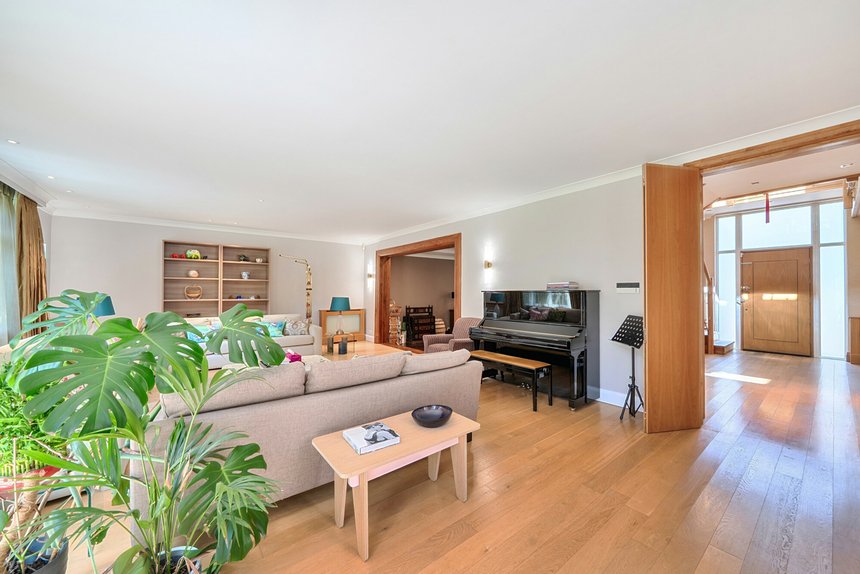 for sale the common london 29389 - Gibbs Gillespie