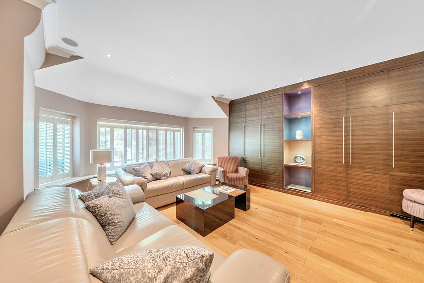 for sale the common london 29389 - Gibbs Gillespie