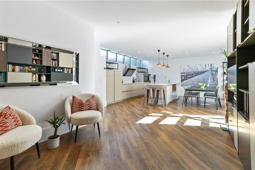 under offer abelard place london 29725 - Gibbs Gillespie