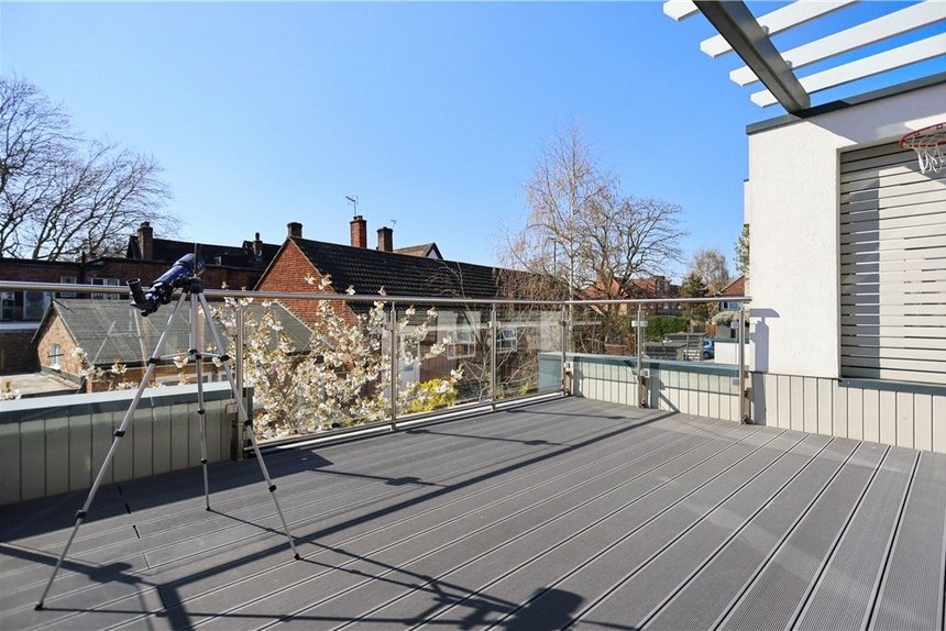 under offer abelard place london 29725 - Gibbs Gillespie