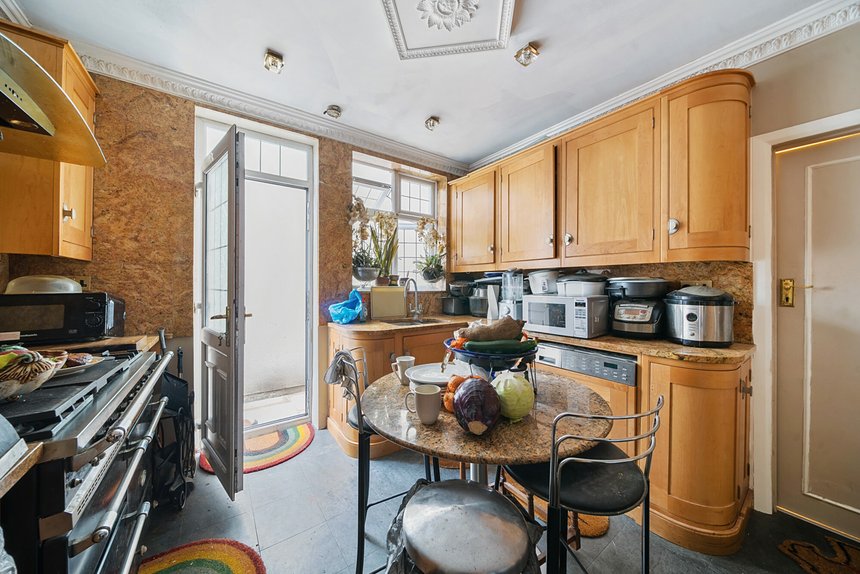 for sale brockley close london 29810 - Gibbs Gillespie