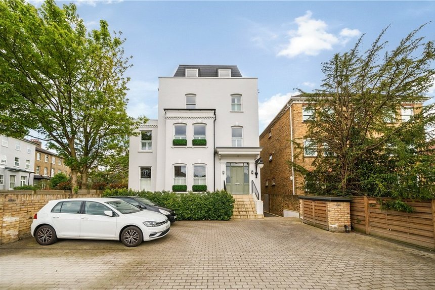 under offer sutherland road london 29863 - Gibbs Gillespie