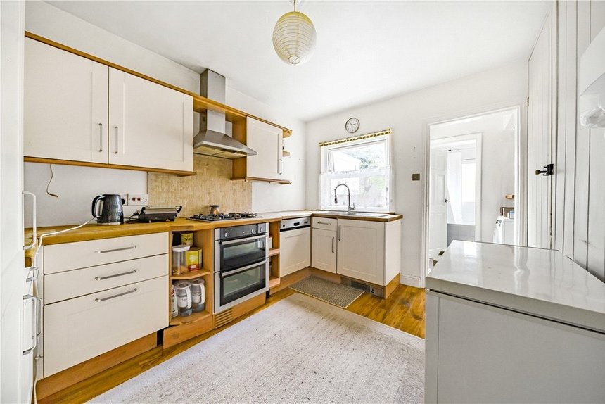 2 bedroom House for sale in Harlington Road, Hillingdon, UB8 Gibbs