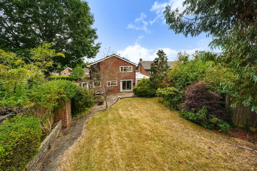 sold brookdene drive london 29921 - Gibbs Gillespie